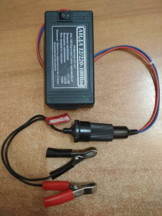 Инвертор АИДА 12 220 - 100 Вт