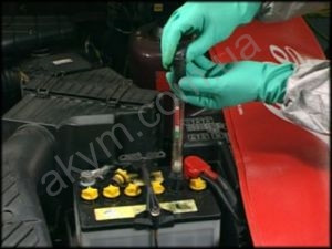 Советы по летней эксплуатации автомобильного аккумулятора